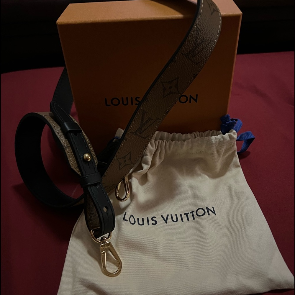 Louis Vuitton Bandouliere hand bag strap J02371
